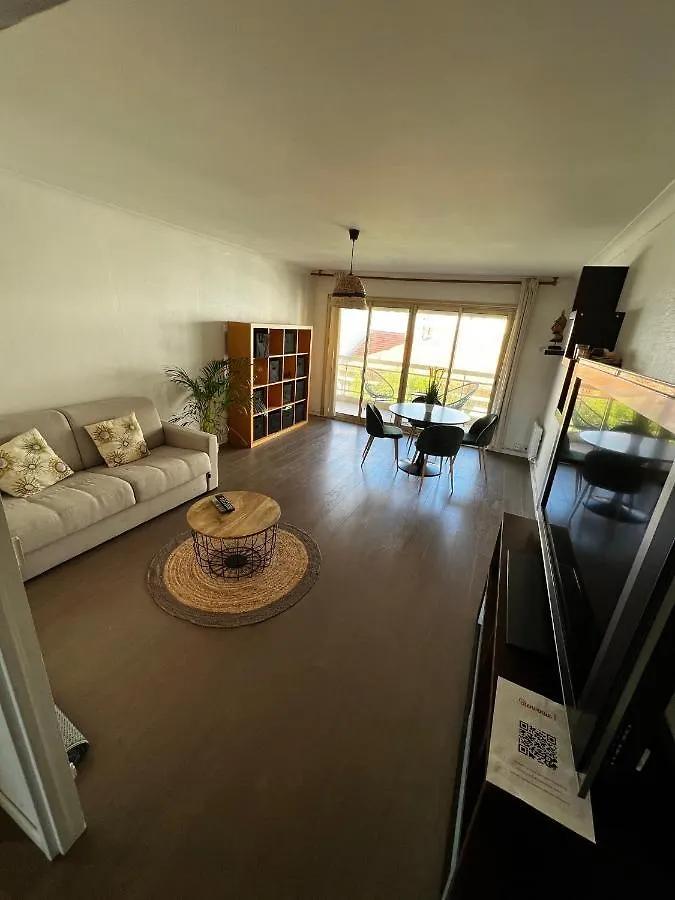 Modern 60M2 Apartment With 2 Balconies, At 50 Meters From Sea Antibes 0*,
