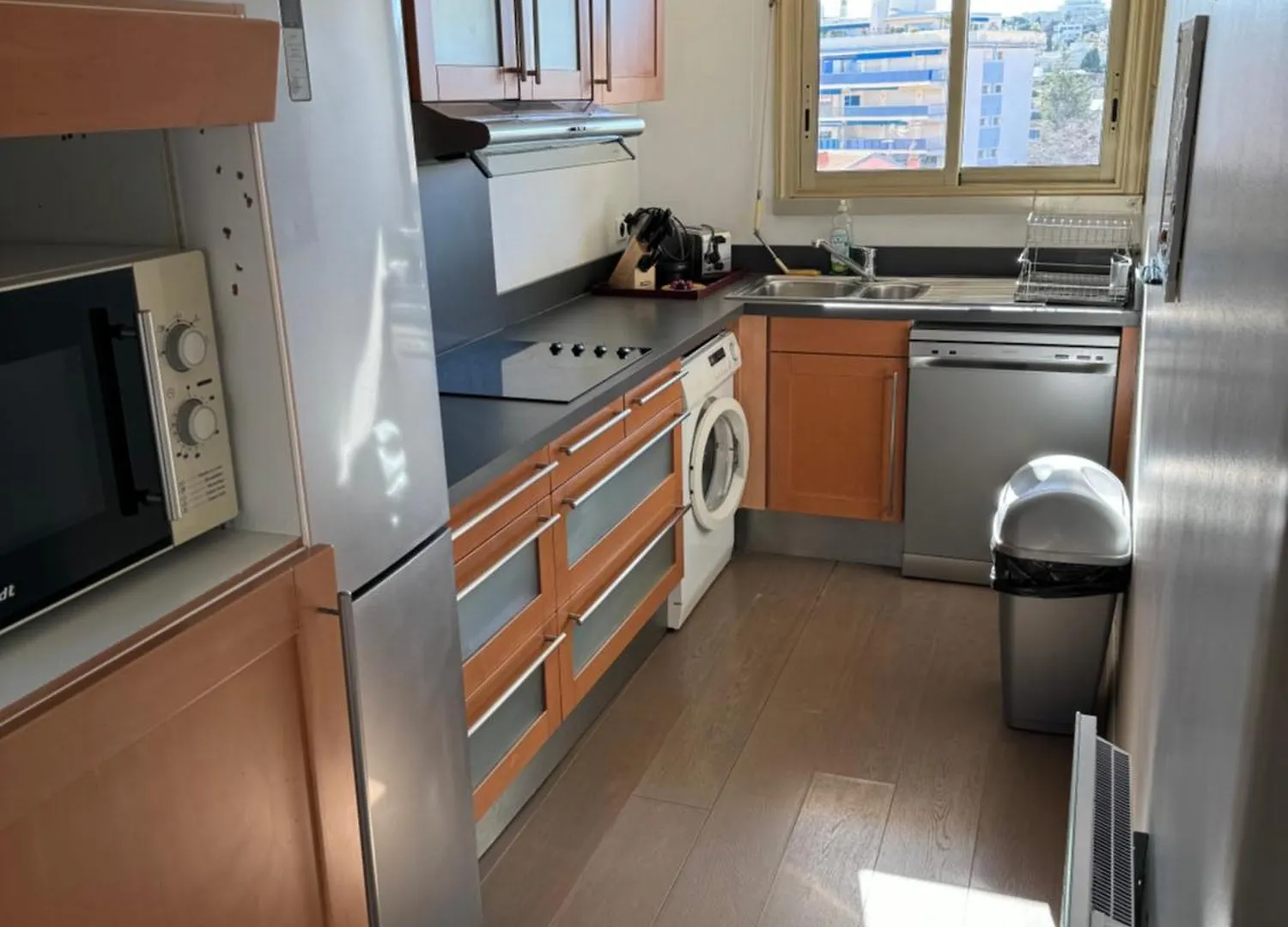 Modern 60M2 Apartment With 2 Balconies, At 50 Meters From Sea Antibes